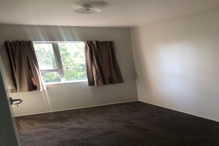 Photo of property in 1/10 Trounson Avenue, Clendon Park, Auckland, 2103