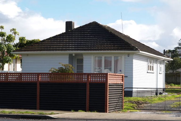 Photo of property in 136 Favona Road, Favona, Auckland, 2024