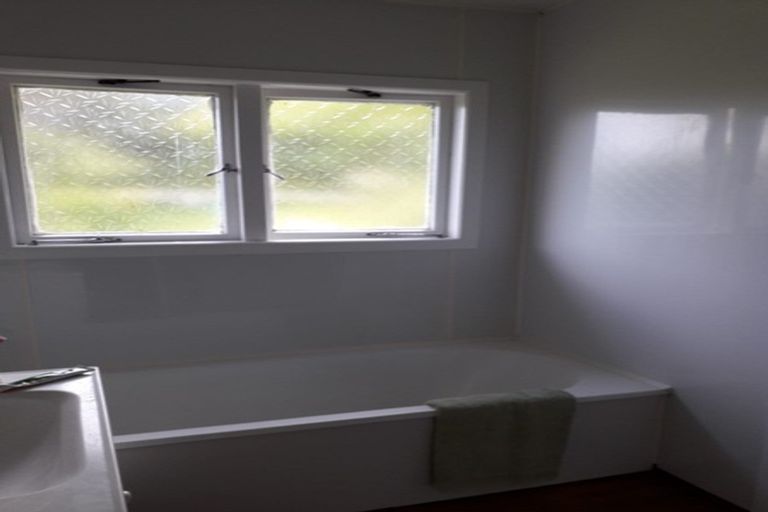 Photo of property in 24 Helena Road, Hillcrest, Hamilton, 3216