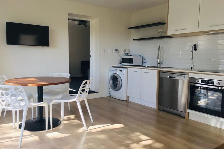 Photo of property in 2/152 Manuka Road, Bayview, Auckland, 0629