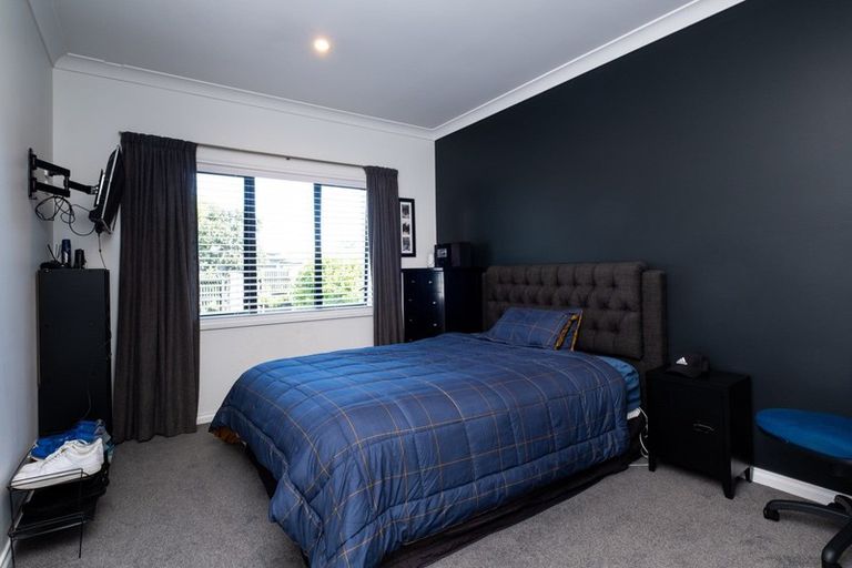 Photo of property in Heynes Place, 29 Heynes Place, Clive, 4102