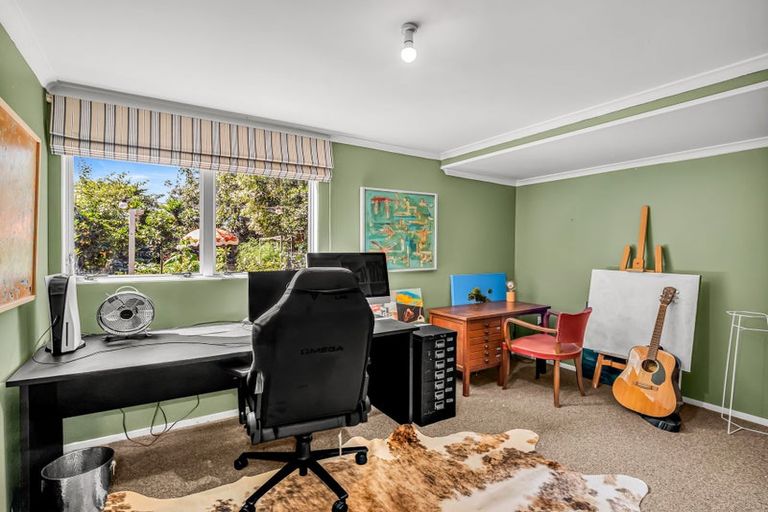 Photo of property in 15 Godwin Crescent, College Estate, Whanganui, 4500