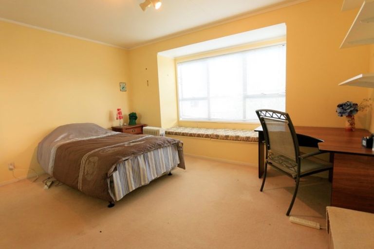 Photo of property in 20 Wycherley Drive, Bucklands Beach, Auckland, 2014