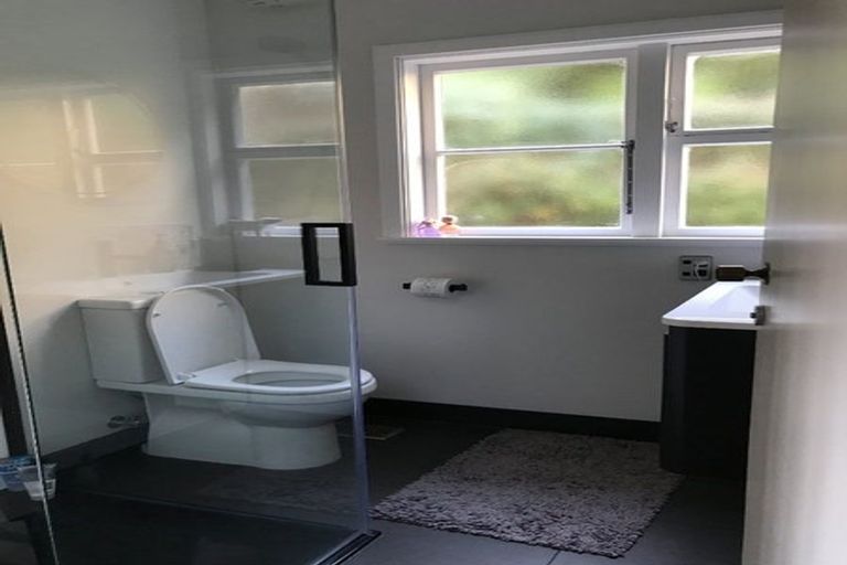 Photo of property in 10 Baroda Street, Khandallah, Wellington, 6035