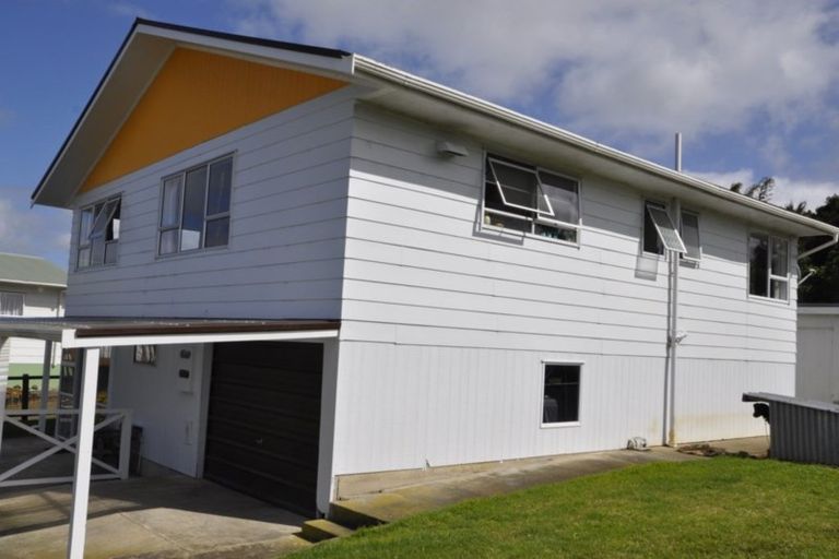 Photo of property in 19 Mariner Cove Road, Tinopai, Matakohe, 0593