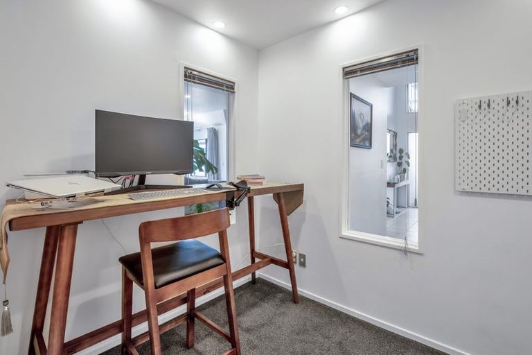 Photo of property in 2 Parkview Lane, Prebbleton, 7604