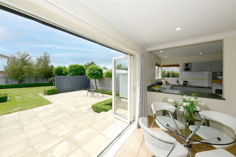 Photo of property in 18 Glenside Avenue, Ilam, Christchurch, 8041