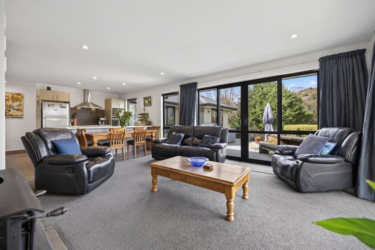 Photo of property in 10 Cove Lane, Mount Creighton, Queenstown, 9371
