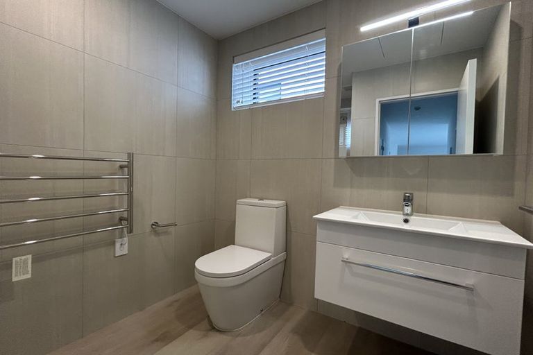 Photo of property in 105/25 Potter Avenue, Northcote, Auckland, 0627