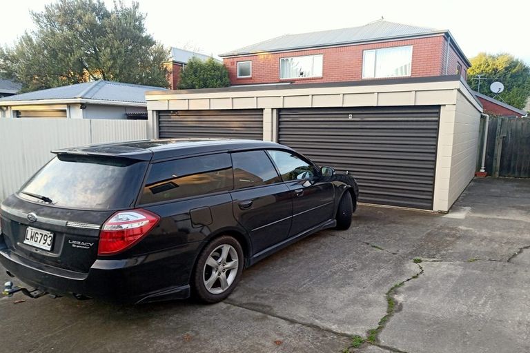 Photo of property in 4/19 Grove Road, Addington, Christchurch, 8024