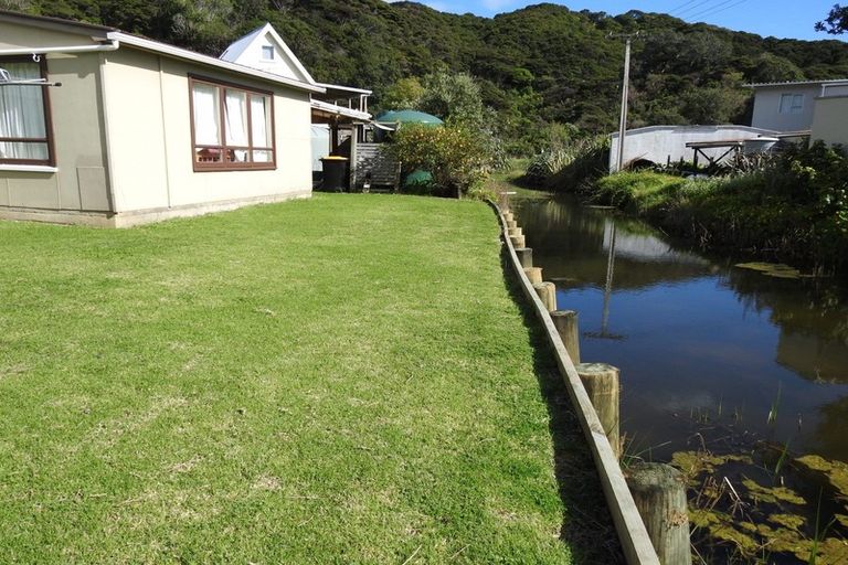 Photo of property in 3 Stony Bay Road, Port Charles, Coromandel, 3584