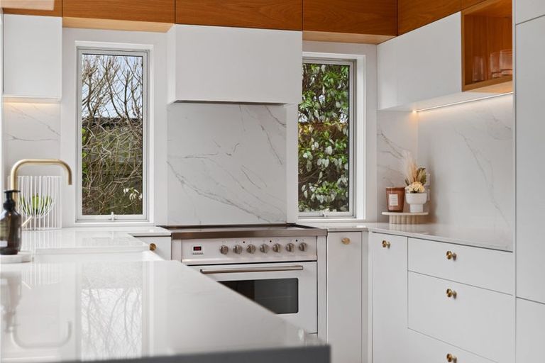 Photo of property in 67 Wairakei Road, Bryndwr, Christchurch, 8052