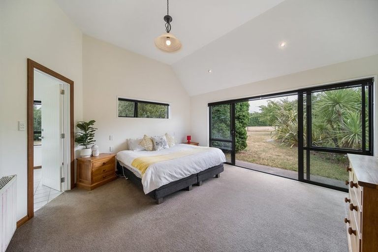 Photo of property in 923 Hoskyns Road, West Melton, Christchurch, 7671