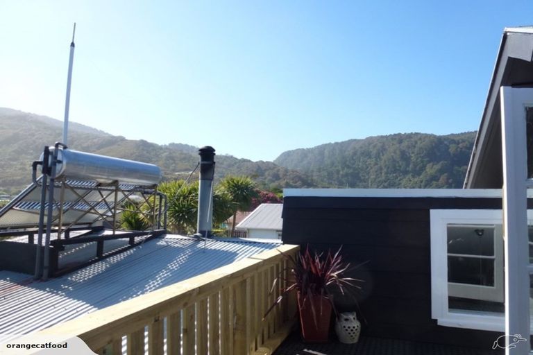 Photo of property in 5 River Road, Hector, 7822