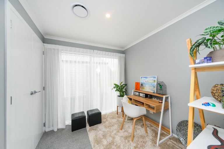 Photo of property in 2 Oldfield Lane, Marton, 4710