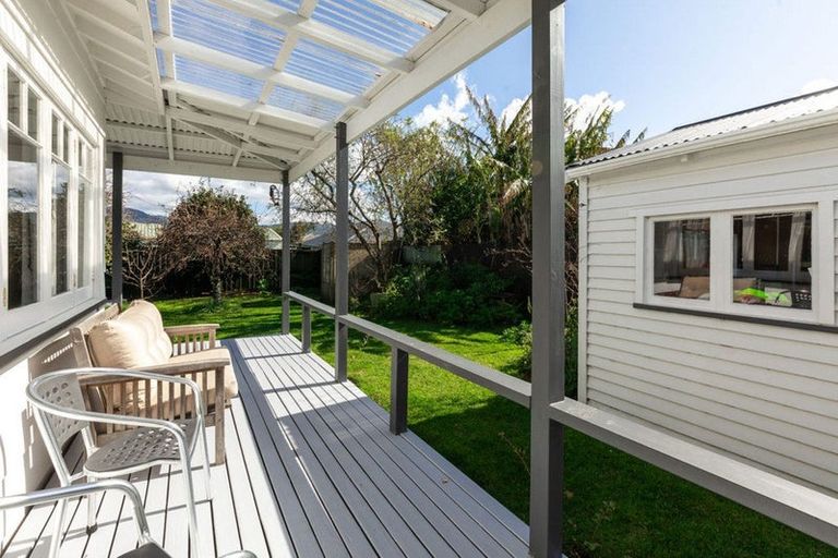 Photo of property in 36 Park Road, Katikati, 3129