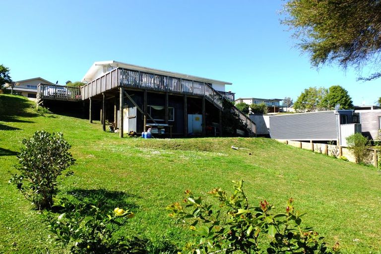 Photo of property in 15 Rabbit Way, Whitianga, 3510