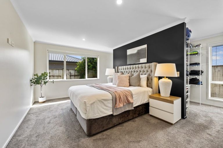 Photo of property in 19 Keene Drive, Bell Block, New Plymouth, 4312