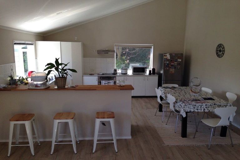 Photo of property in 11 Coralsea Way, Arkles Bay, Whangaparaoa, 0932