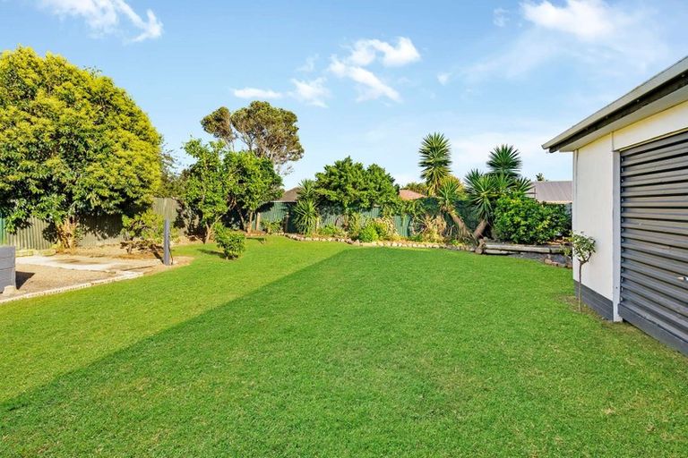 Photo of property in 37 Whittaker Street, Shannon, 4821