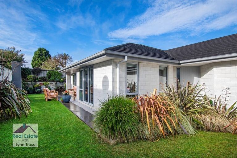 Photo of property in 5 Rolling Stone Rise, Tikipunga, Whangarei, 0112