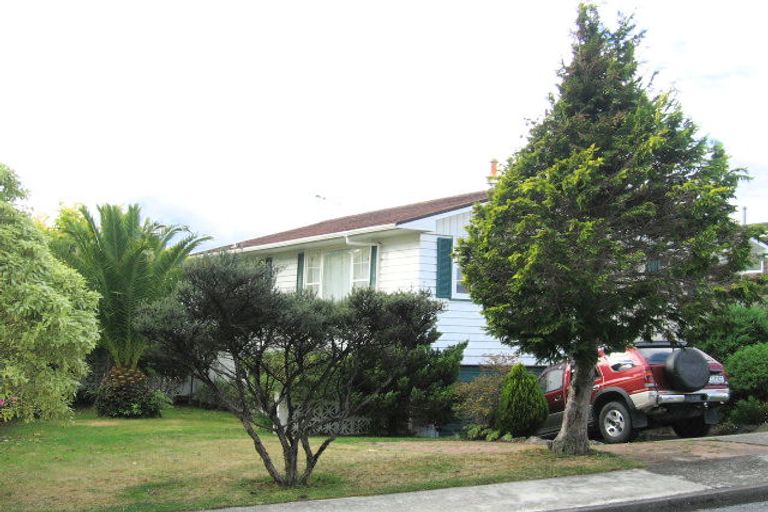Photo of property in 62 Sunbrae Drive, Silverstream, Upper Hutt, 5019
