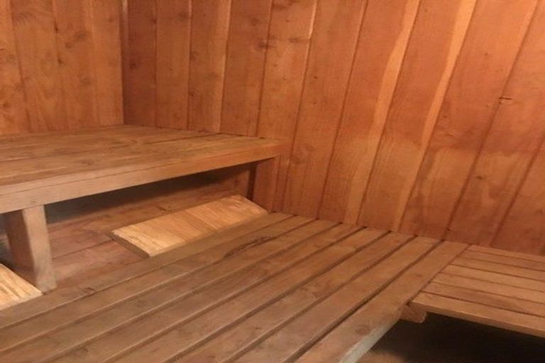 Photo of property in 1/813 East Coast Road, Northcross, Auckland, 0630