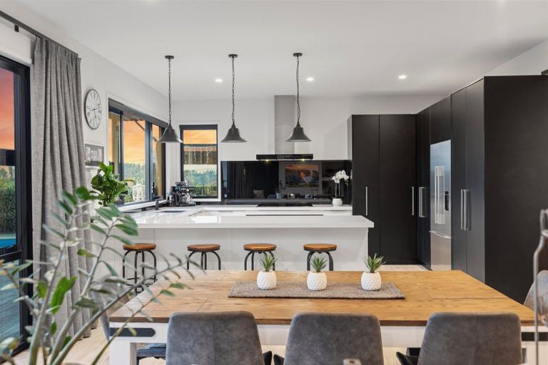 Photo of property in 6 Omapere Lane, Pyes Pa, Tauranga, 3112