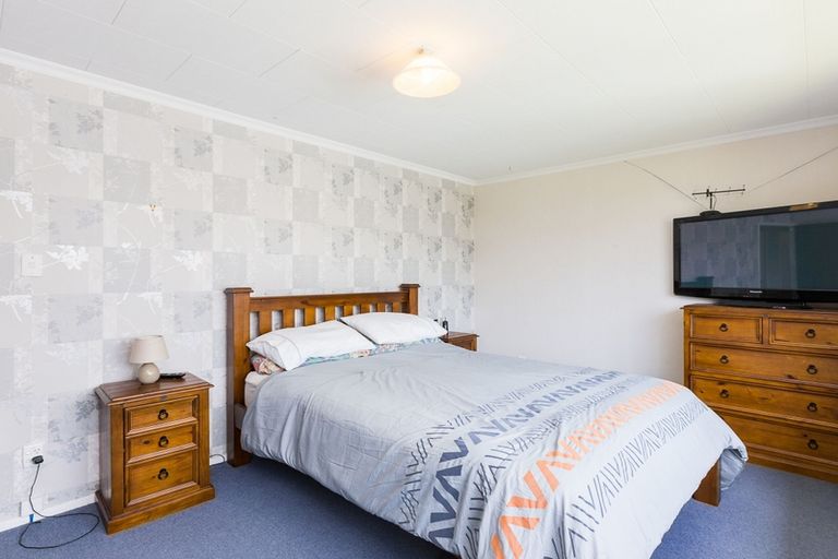 Photo of property in 7 Chelmarsh Place, Highbury, Palmerston North, 4412