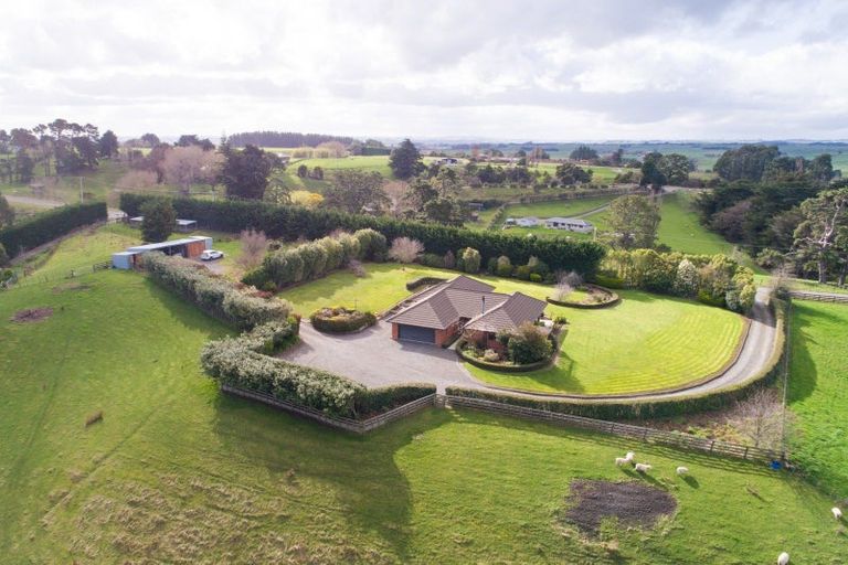 Photo of property in 91 Kimber Street, Halcombe, Feilding, 4779