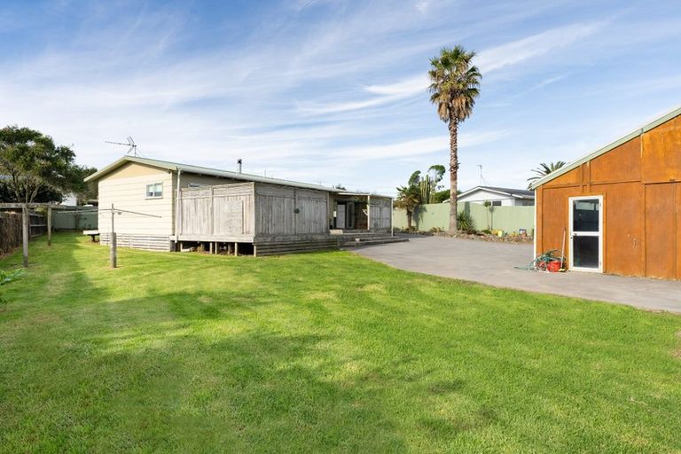 Photo of property in 254 Pukehina Parade, Pukehina, Te Puke, 3189