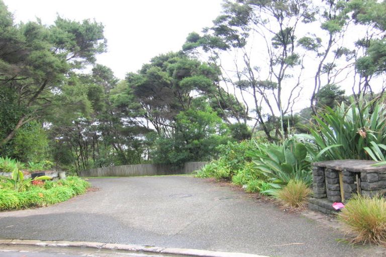 Photo of property in 14 The Knoll, Greenhithe, Auckland, 0632