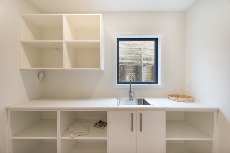 Photo of property in 48 Rochdale Drive, Churton Park, Wellington, 6037