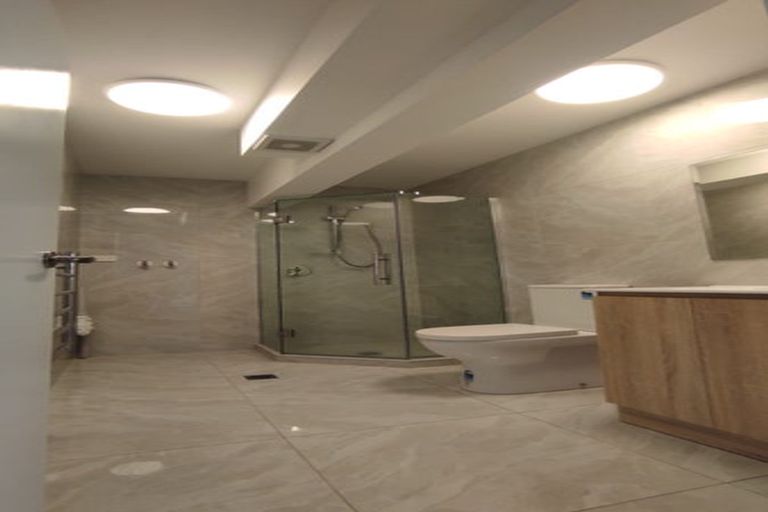 Photo of property in 18 Gretel Place, Hillcrest, Auckland, 0627