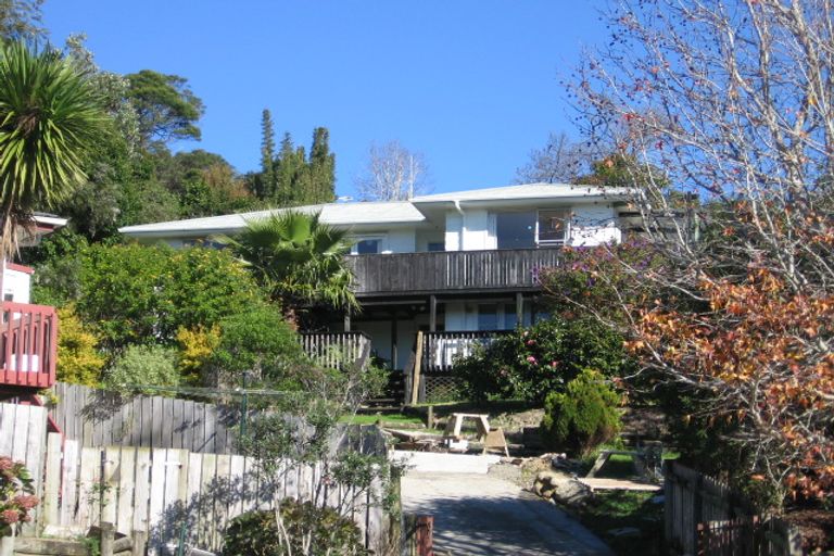 Photo of property in 11 Win Grove, Hatfields Beach, Orewa, 0931