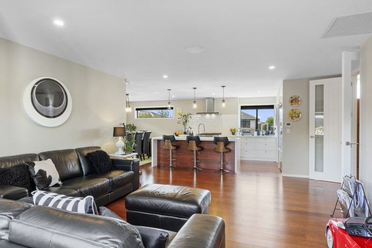 Photo of property in 6 Emma Street, Marshland, Christchurch, 8083