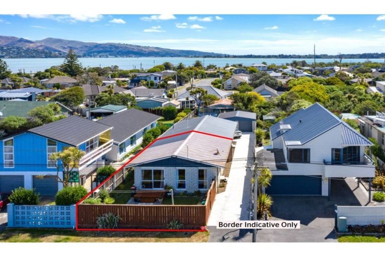 Photo of property in 1/528 Marine Parade, South New Brighton, Christchurch, 8062