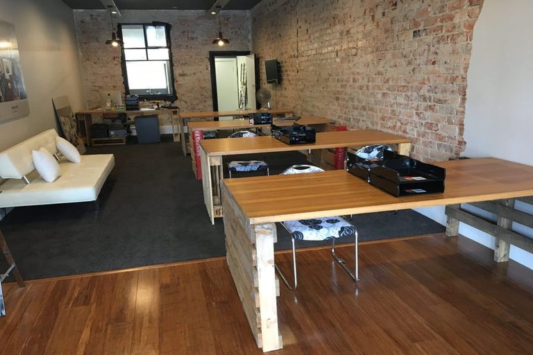 Photo of property in 1/143 Great South Road, Papakura, 2110