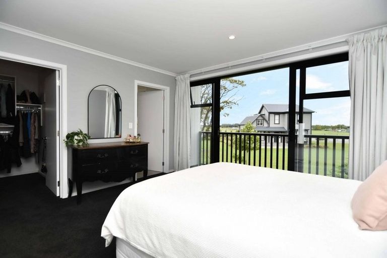 Photo of property in 15 Holmes Hanover Lane, Halswell, Christchurch, 8025