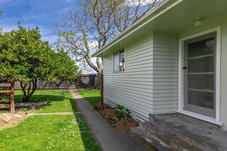 Photo of property in 38 Hislop Avenue, Onekawa, Napier, 4110