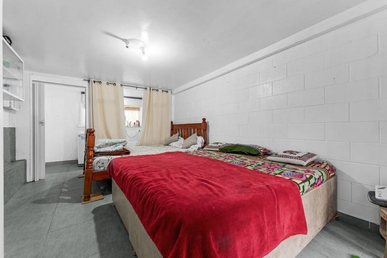 Photo of property in 2/126 Great South Road, Manurewa, Auckland, 2102
