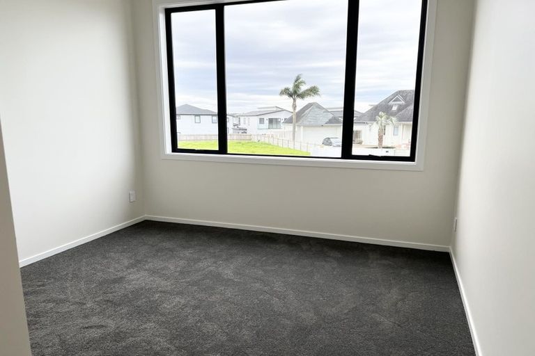 Photo of property in 3 Turbine Way, Hobsonville, Auckland, 0616