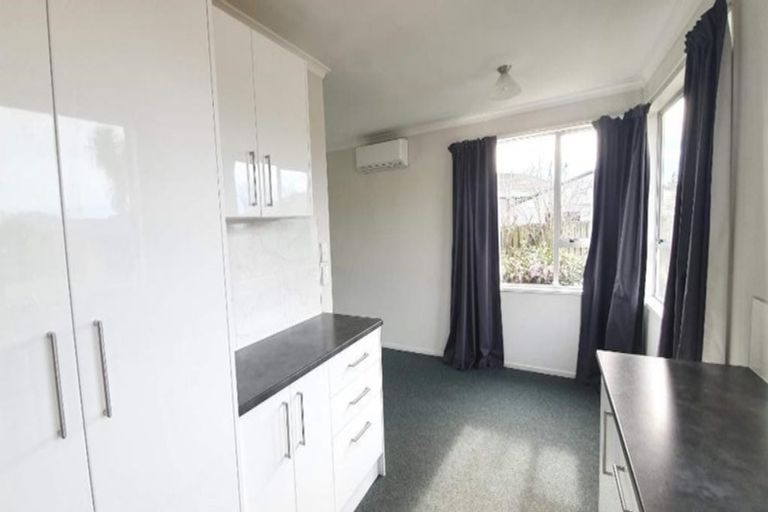 Photo of property in 19 Stacey Place, Woolston, Christchurch, 8062