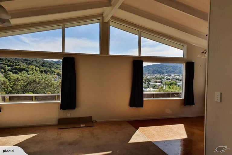 Photo of property in 23 Holland Street, Wainuiomata, Lower Hutt, 5014