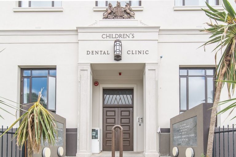 Photo of property in Augusta Apartments, 12/254 Willis Street, Te Aro, Wellington, 6011