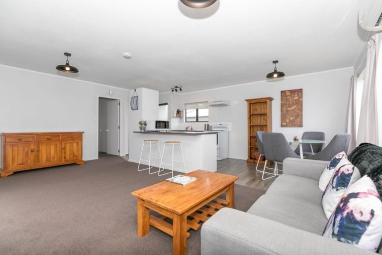 Photo of property in 7 Beadle Place, St Andrews, Hamilton, 3200