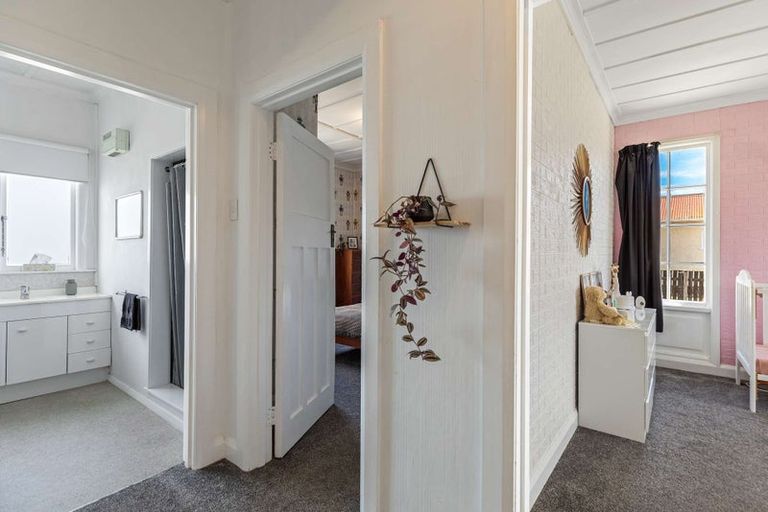 Photo of property in 42 King Street, Marton, 4710