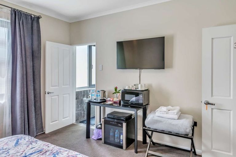 Photo of property in 71 Hokonui Drive, Gore, 9710