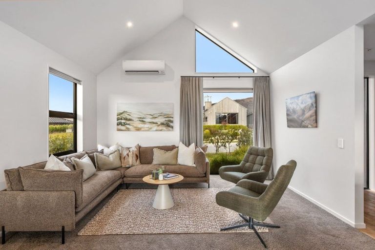 Photo of property in 11 Campbell Road, Wanaka, 9305
