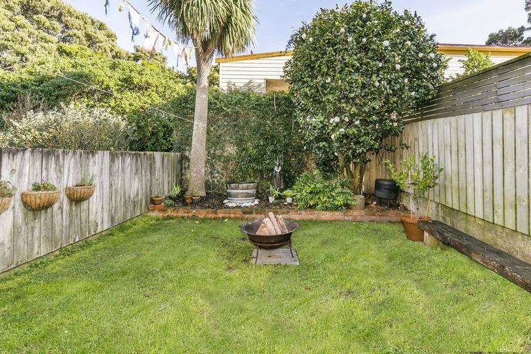 Photo of property in 42 Coromandel Street, Newtown, Wellington, 6021